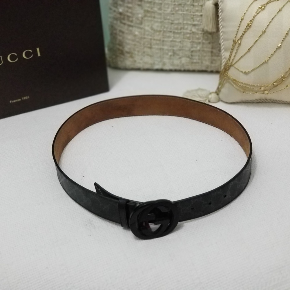 Authentic Black Gucci belt